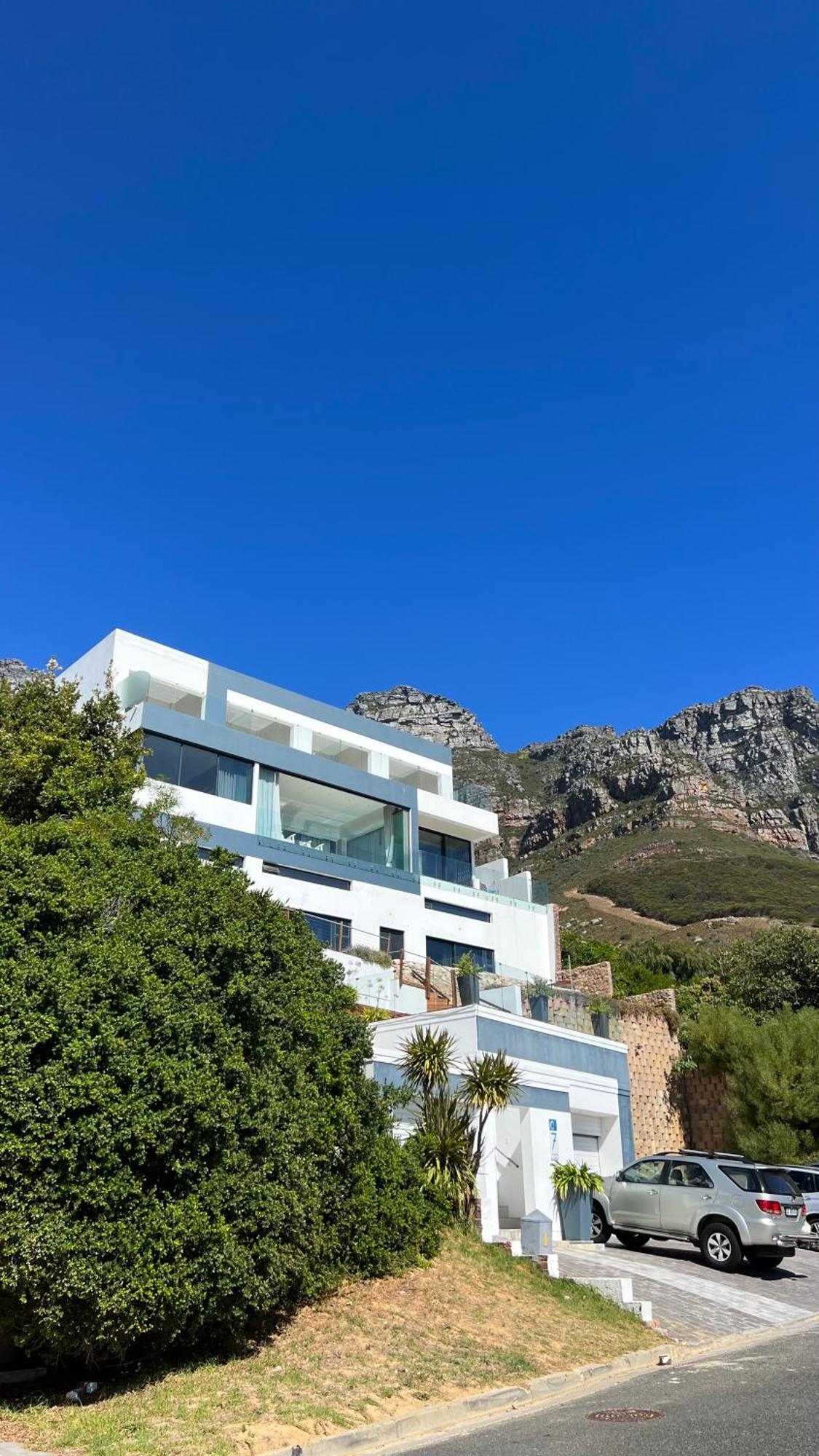 Camps Bay Blue Self-Catering Studios Kapstaden Exteriör bild