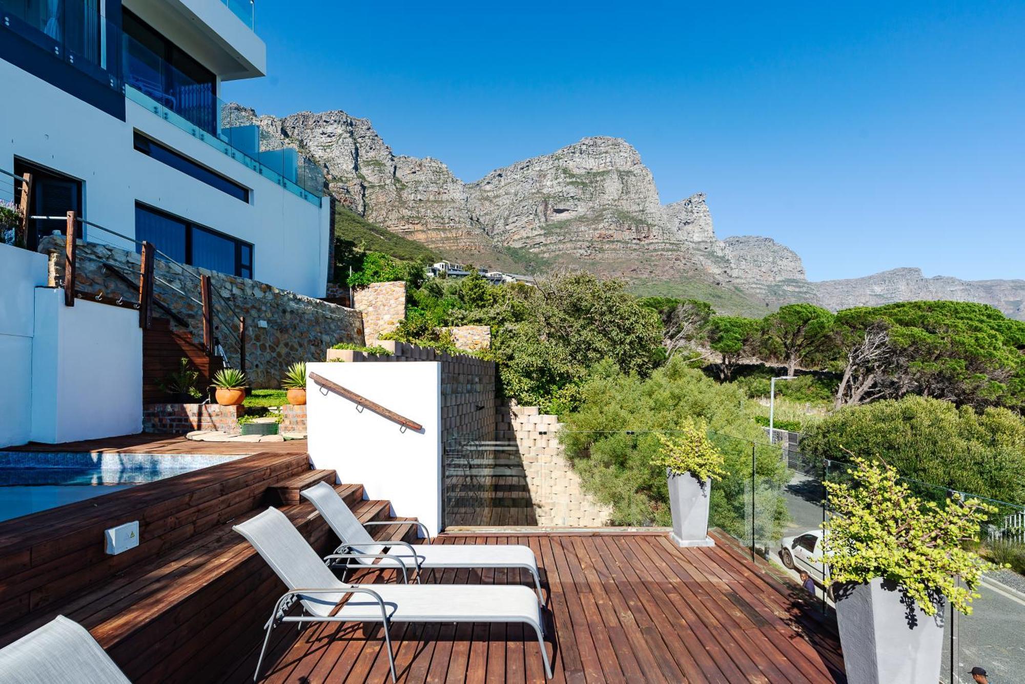 Camps Bay Blue Self-Catering Studios Kapstaden Exteriör bild